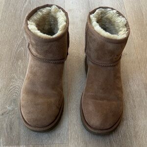 UGG Tan Suede Boots with Cream Fur